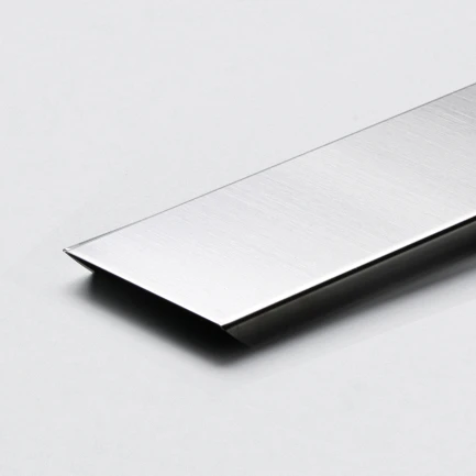 U-formad ändprofil. Aluminium. matt